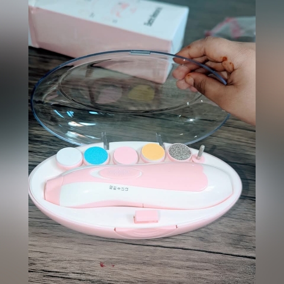 Electric Nail Trimmer Set for Baby & Adults | Safe & Gentle | 6 Grinding Heads - Picture 2 of 5